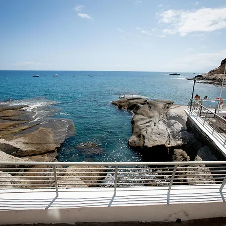 Апартаменты Caleta Sea View 2 Адехе