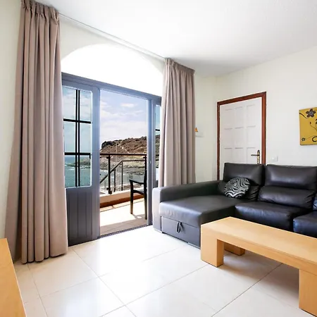 Caleta Sea View 2 Апартаменты *